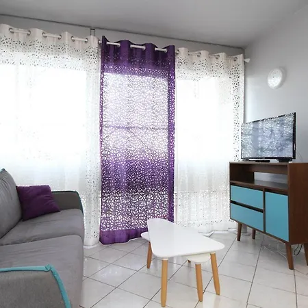 Appartement T1 Rénové Avec Goût, Proche Thermes, Avec Wifi - Fr-1-553-302 Balaruc-les-Bains